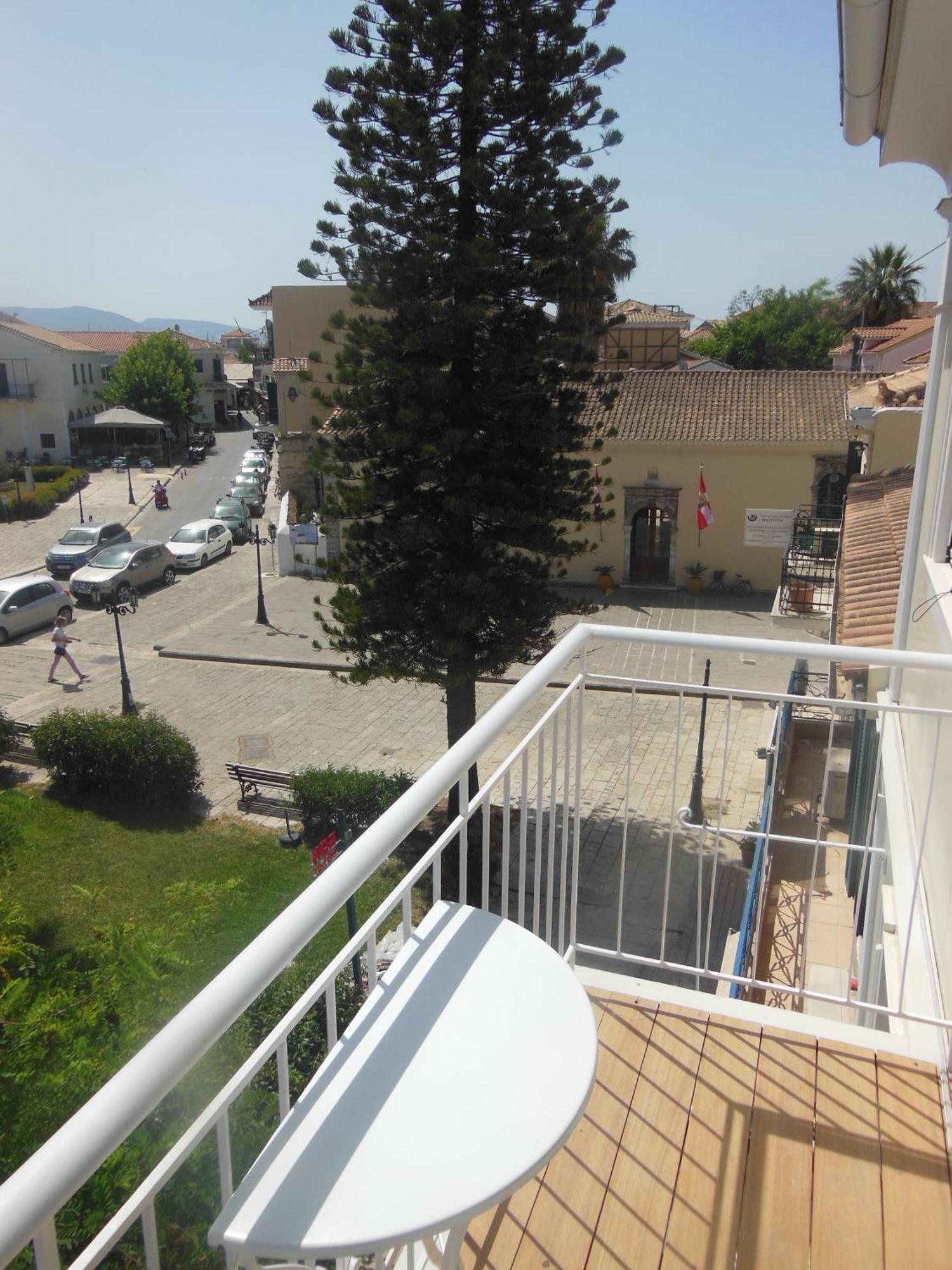 Lefkáda Verani Suites Lefkas Town מראה חיצוני תמונה