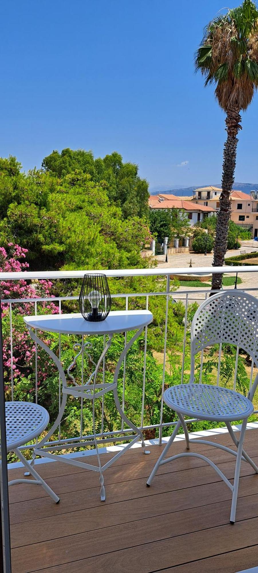 Lefkáda Verani Suites Lefkas Town מראה חיצוני תמונה